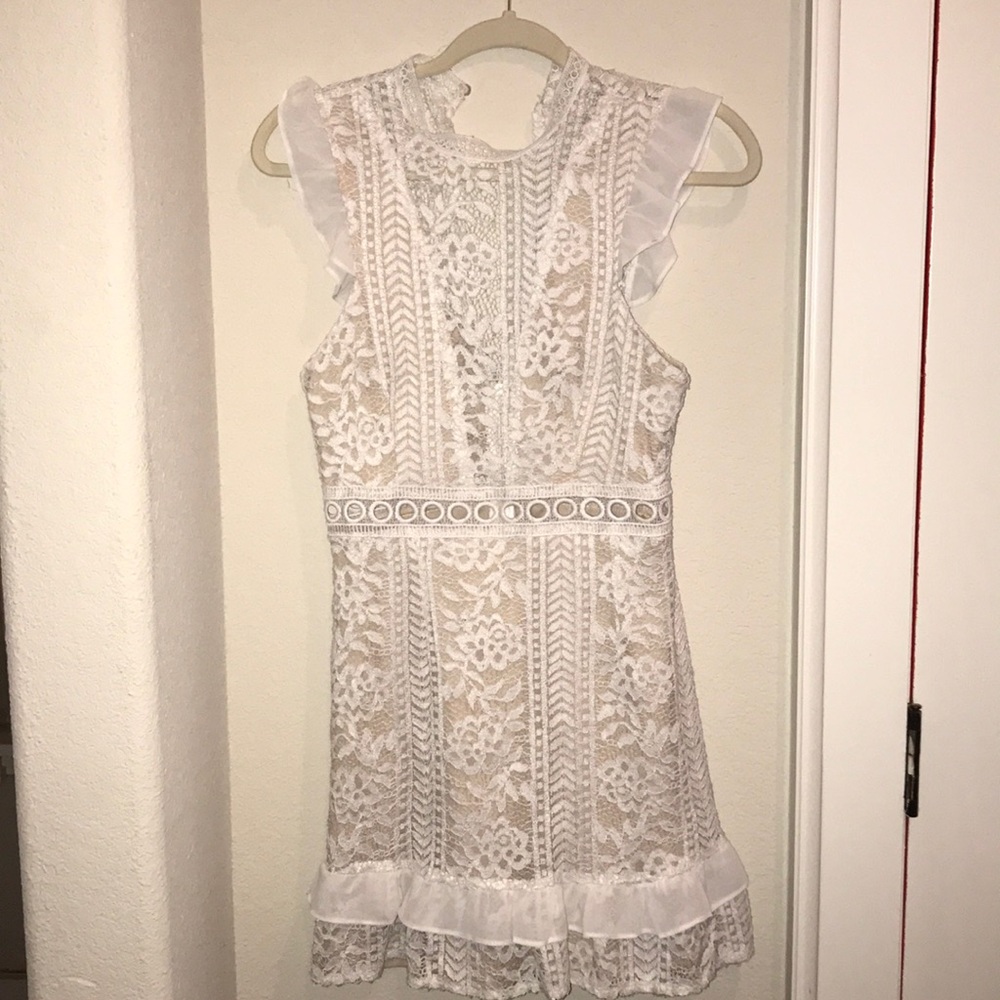 Sleeveless dress